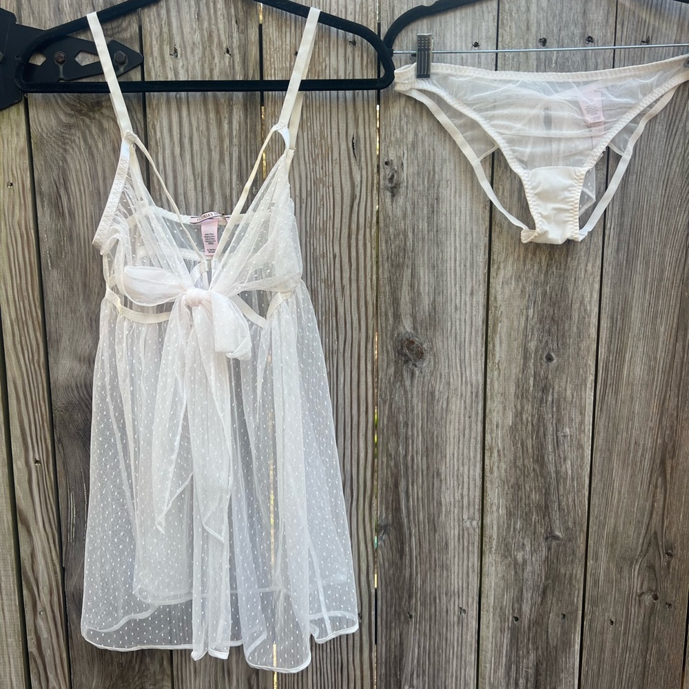 VICTORIA’S SECRET White Polka Dot 2pc Lingerie Nightgown Women’s X Large NWT